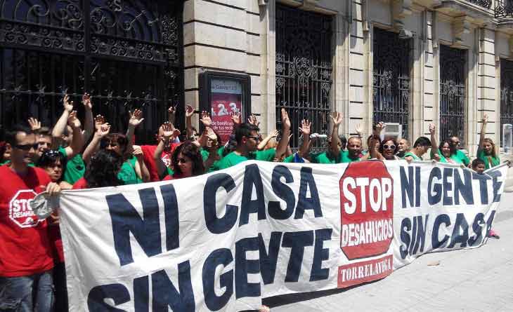 Protesta de la PAH contra los desahucios