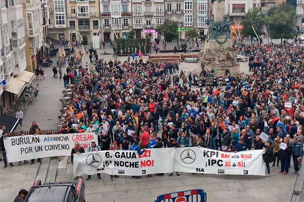 ELA, LAB y ESK arrasan en las elecciones sindicales de la Mercedes Benz Gasteiz