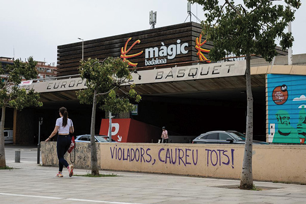 Destituyen a la responsable de seguridad del centro comercial Màgic fruto de nuestra lucha