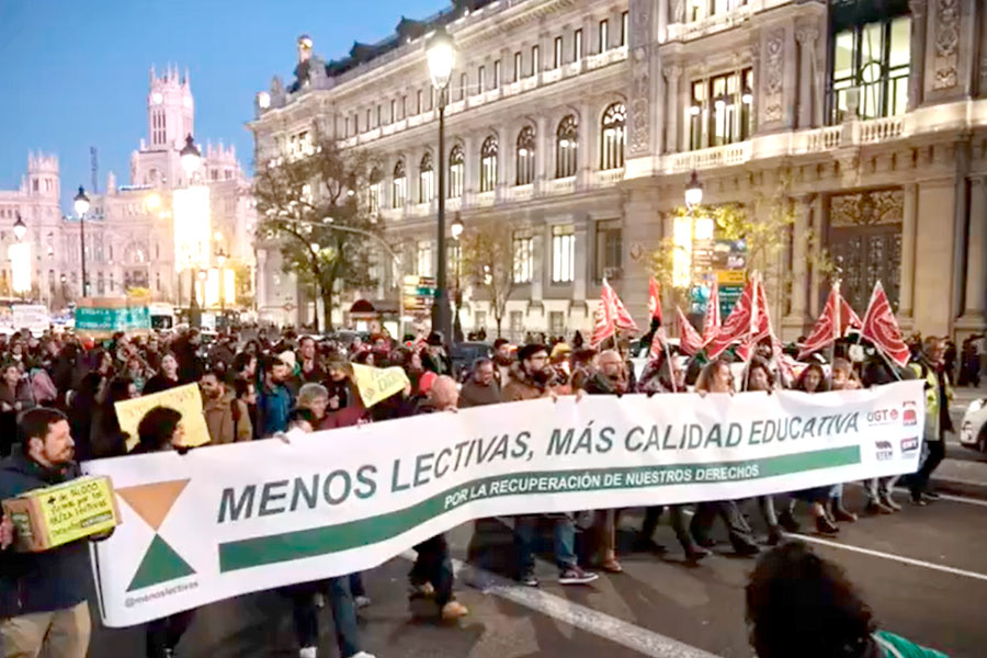 Huelga educativa en Madrid. Mira este vídeo que no te puedes perder de Menos Lectivas