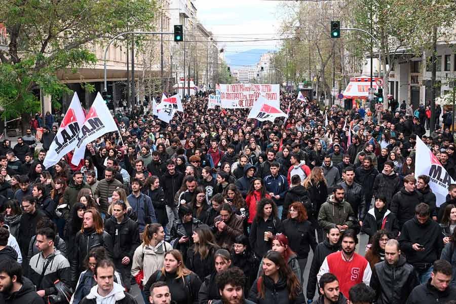 La clase obrera griega vuelve a parar el país