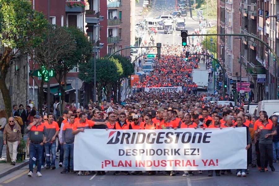No al ERE en Bridgestone. Por una huelga general en Bizkaia