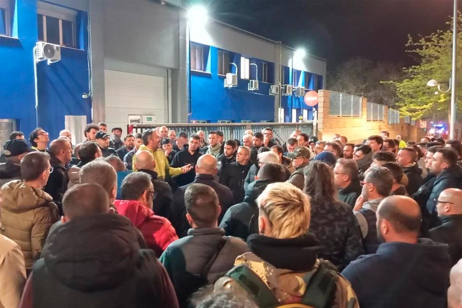 La huelga de recogida de basuras de Madrid continúa con fuerza ¡Todo nuestro apoyo y solidaridad!