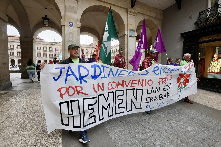 Gasteiz: 70 días de huelga de los trabajadores de parques y jardines