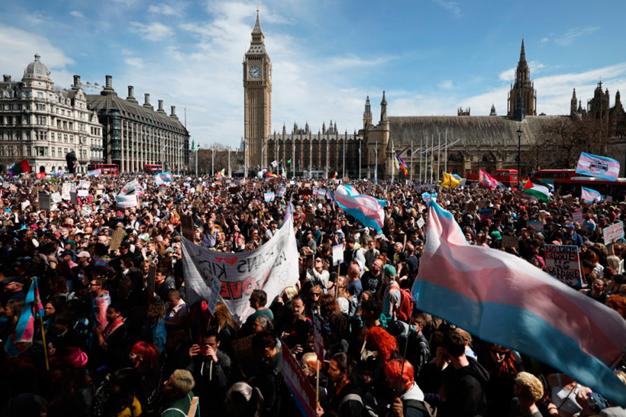La sentencia tránsfoba del Tribunal Supremo británico pone en la diana a las mujeres trans