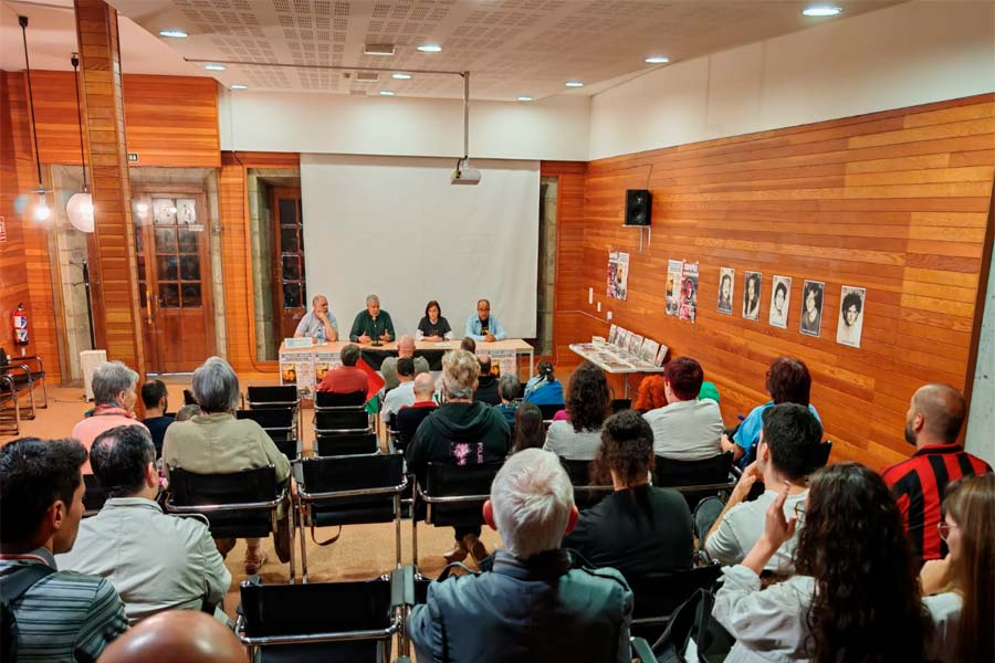 La Memoria por los olvidados de la Transición llega a Ferrol y Coruña