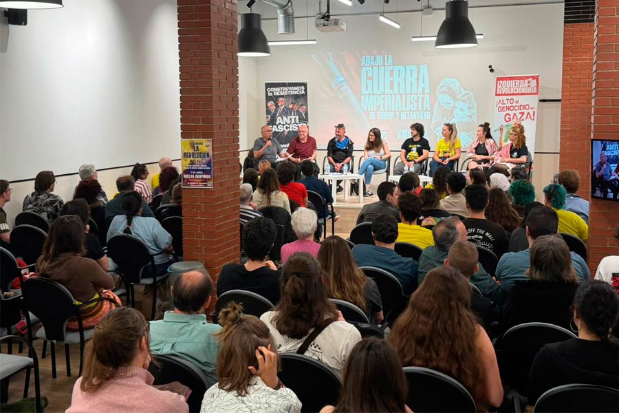 Un acto vibrante contra la guerra imperialista llena el Espacio Rosa Luxemburgo