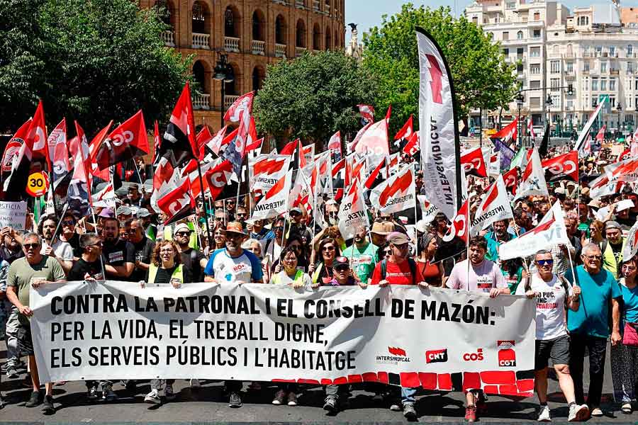  La Delegación de Gobierno del PSOE en Valencia multa con 35.000 euros a participantes en la huelga contra Mazón del 29M