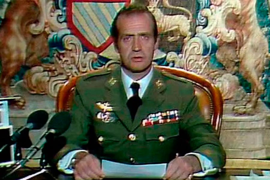 Otra jugada “antifascista” del PSOE. Desclasificar documentos del 23F, no para conocer la verdad, sino para blanquear al rey emérito