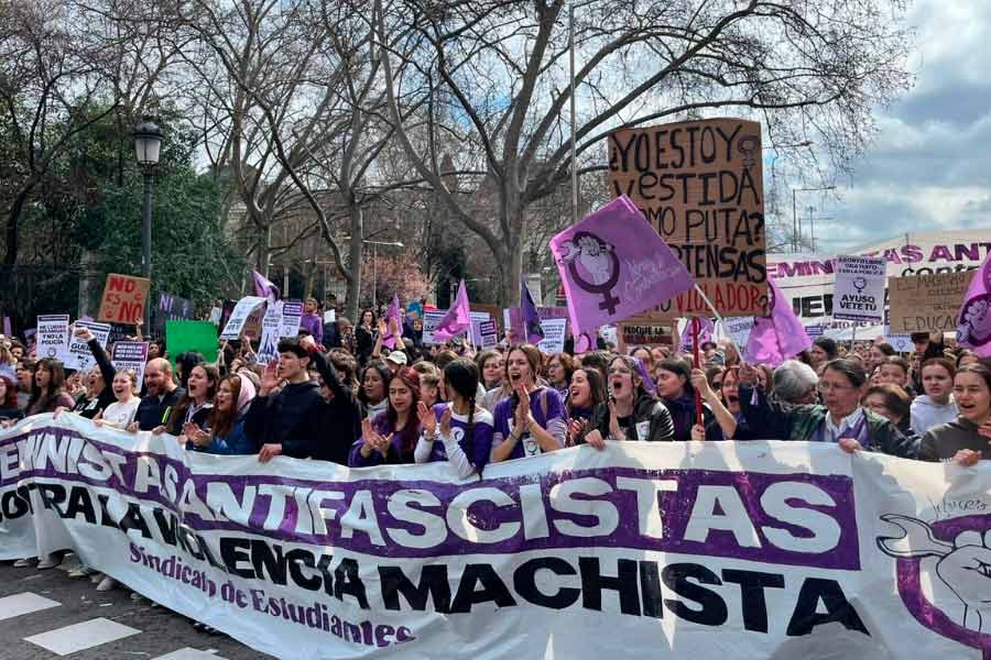 Un 8M masivo contra la extrema derecha y la guerra imperialista