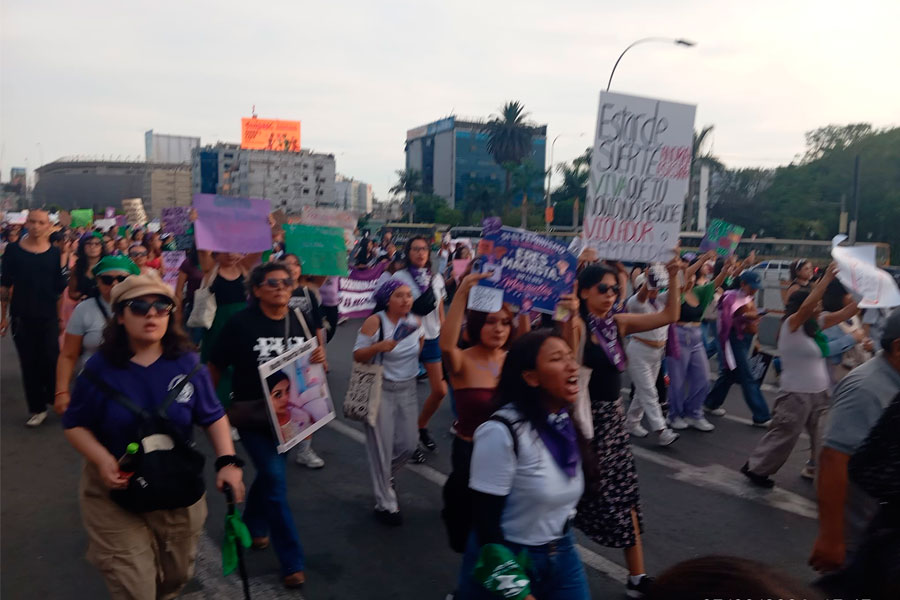 La lucha feminista toma las calles de Perú el 8M. Las más oprimidas en primera línea de lucha contra la reacción