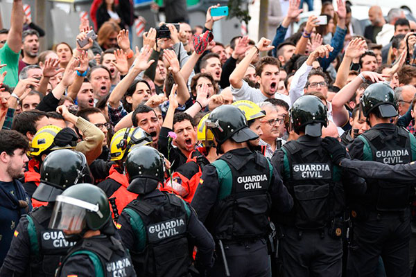 Represión policial el 1O