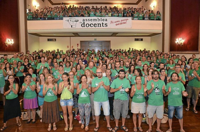 Foto_Asamblea_de_docentes