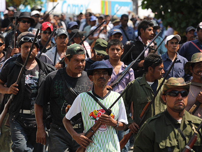 MichoacaacutenLosgruposdeautodefensa_01_zps6632ff14